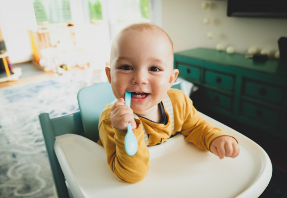 Quels sont les symptômes d'une poussée dentaire chez votre bébé ?