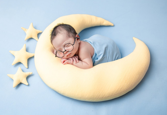 Comment habiller bébé pour dormir ?